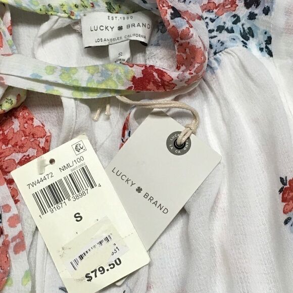 New. LUCKY BRAND choker floral top. NWT - Picture 8 of 8